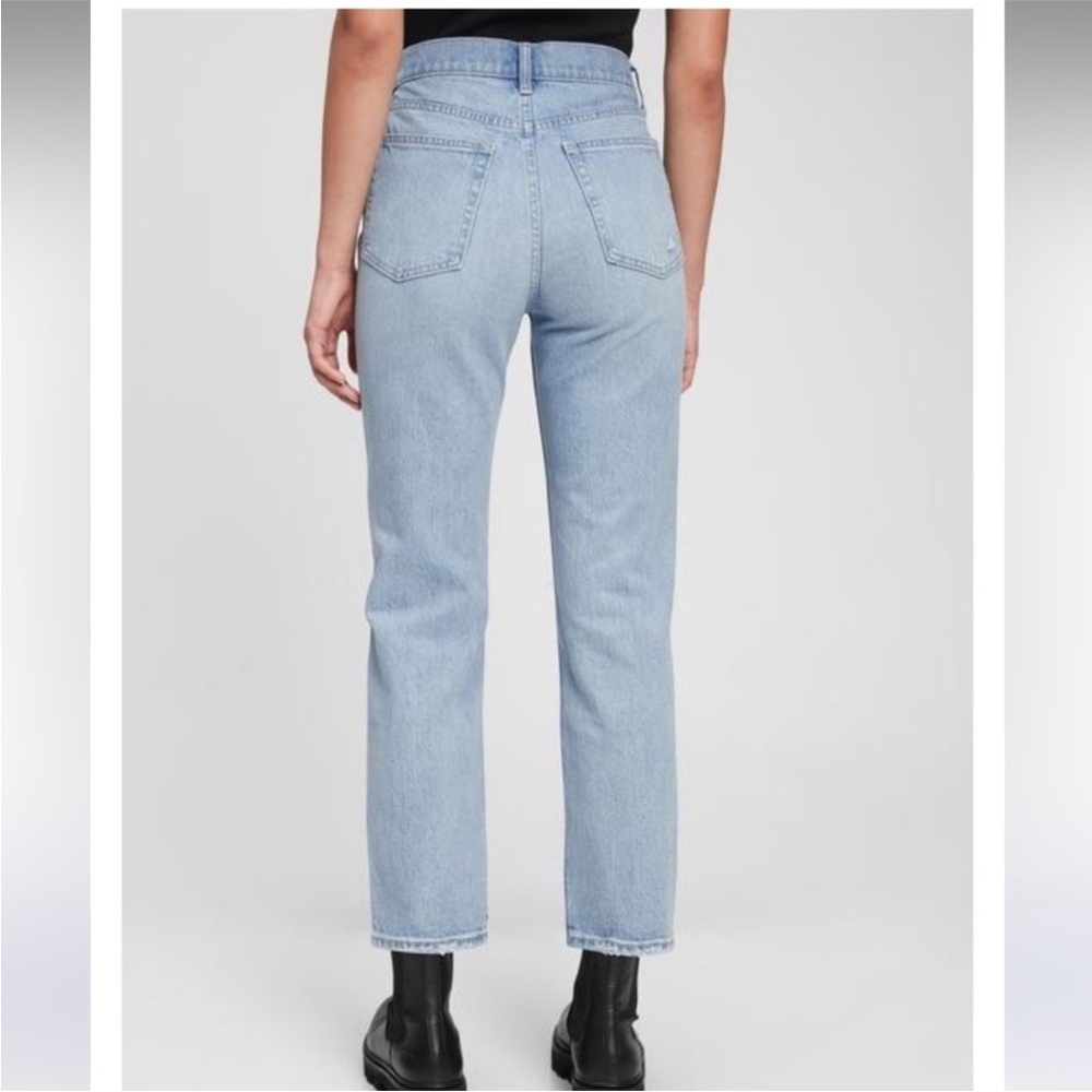GAP High Rise Cheeky Straight Jeans with Rips - Picture 3 of 6